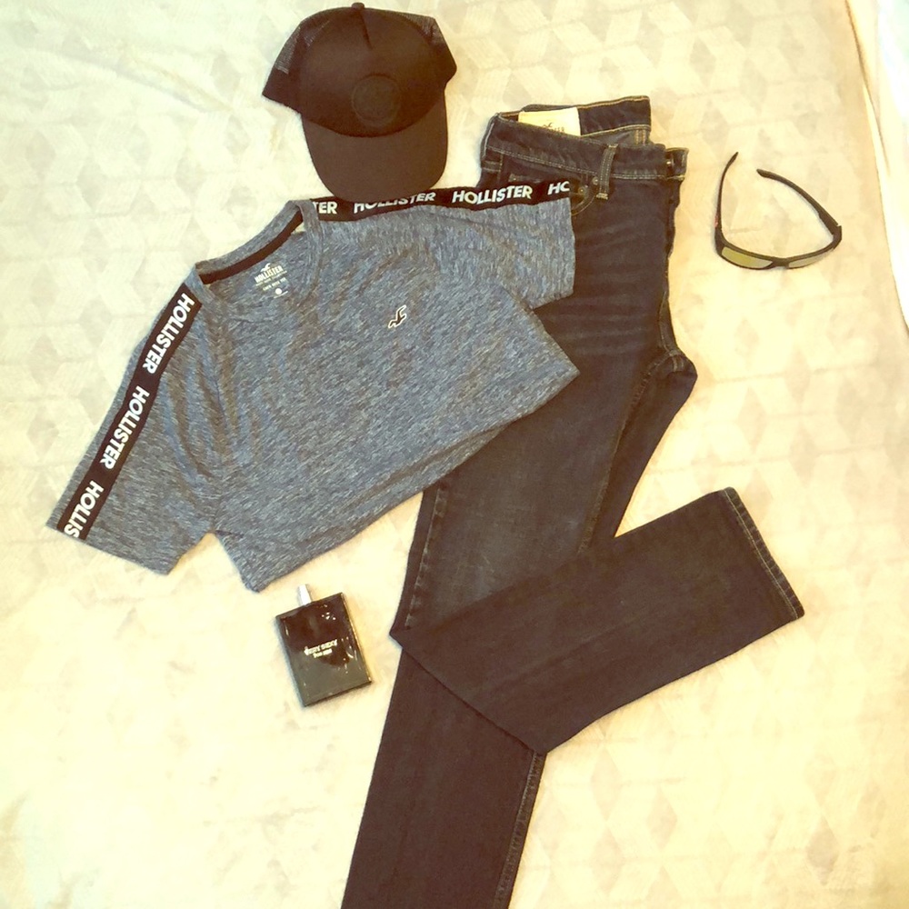 Men’s Hollister 30x32 Dark Blue Skinny Jeans